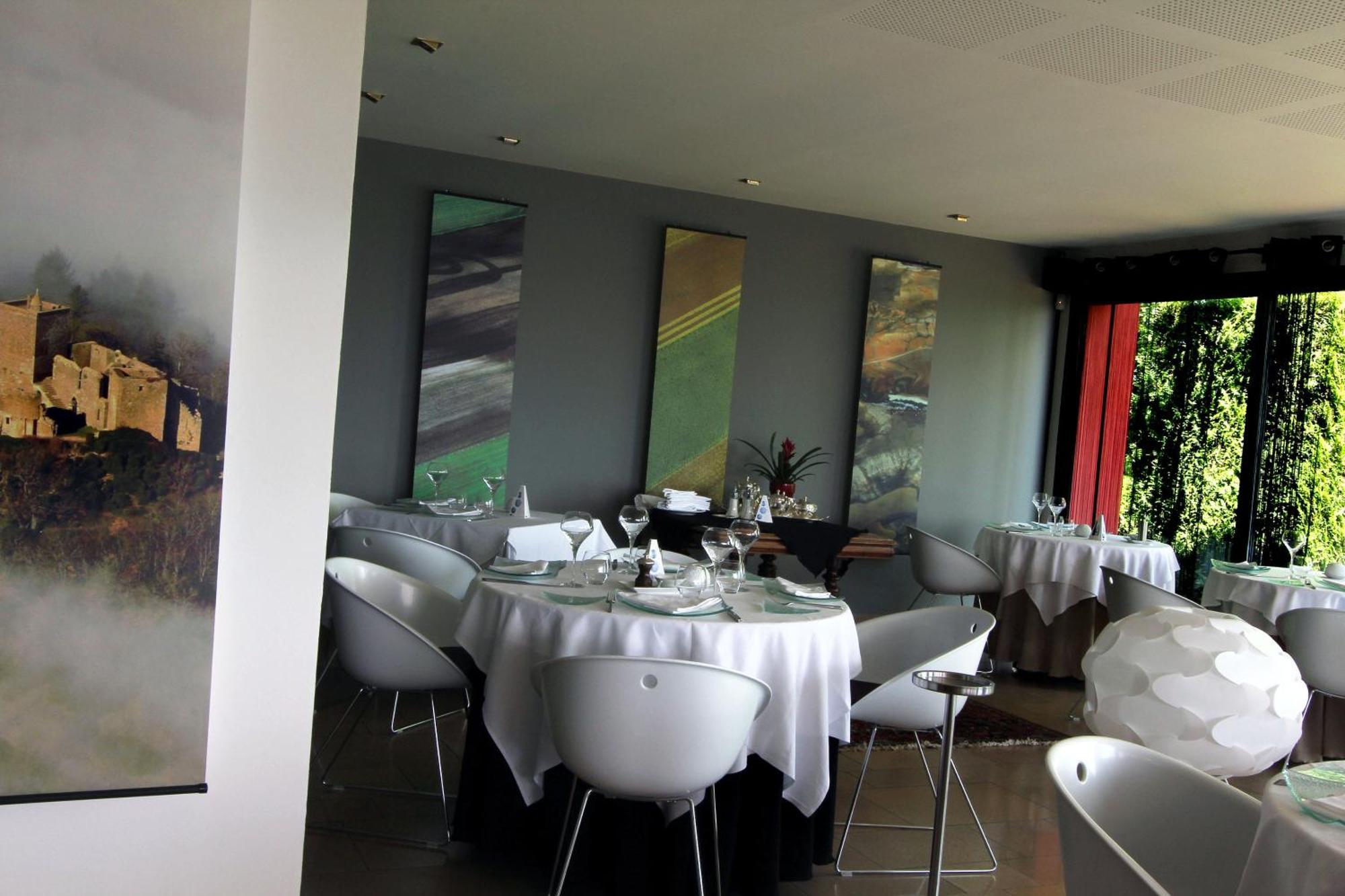 Hôtel Restaurant La Montagne De Brancion Martailly-lès-Brancion Exterior foto
